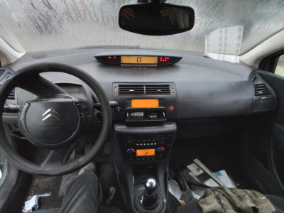 CITROEN C4 BERLINA