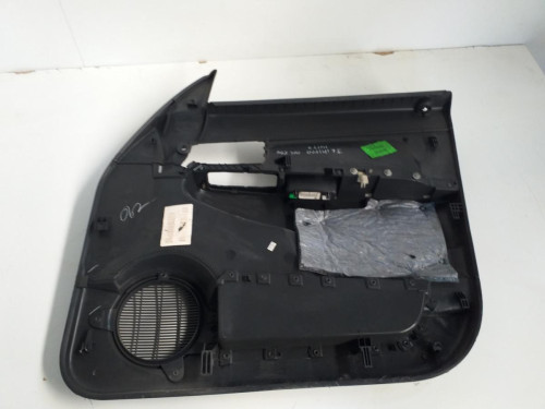  GUARNECIDO PUERTA DELANTERA IZQUIERDA CHRYSLER JEEP CHEROKEE 