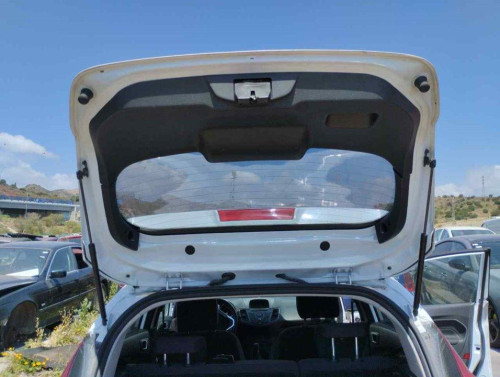  NO IDENTIFICADO FORD FIESTA (CNN) 