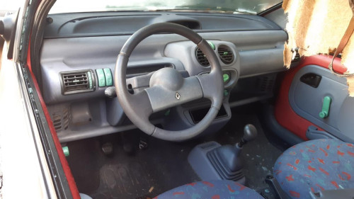  RENAULT TWINGO I (C06) 