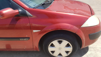 ALETA DELANTERA DERECHA Renault Megane I Berl./ Berl. con portón (BA0)(08.1995->)