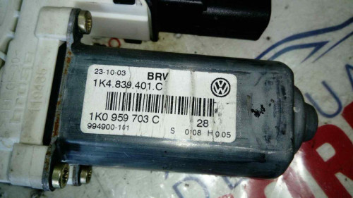 MOTOR ELEVALUNAS TRASERO IZQUIERDO Volkswagen GOLF V (1K1)(10.2003) 