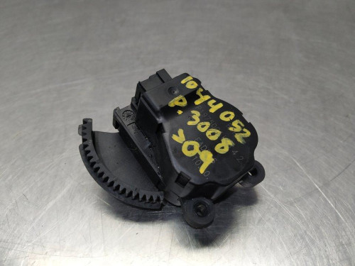 MOTOR APERTURA TRAMPILLAS CLIMATIZADOR Peugeot 3008 