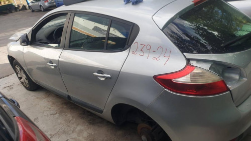 RENAULT MEGANE III BERLINA 5P 