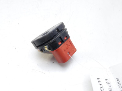 MANDO ELEVALUNAS DELANTERO DERECHO, FORD, FIESTA (CBK)