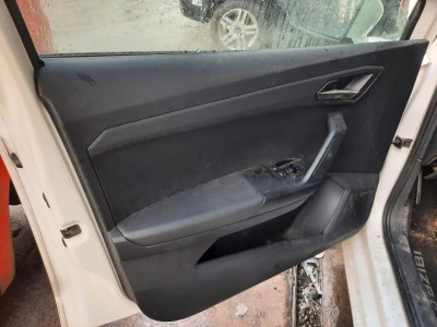 SEAT IBIZA (KJ1)