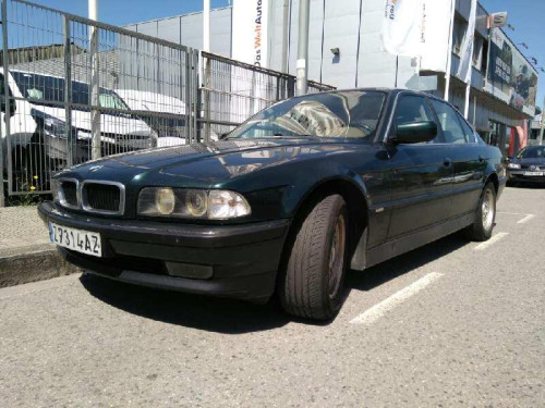  BMW SERIE 7 (E38) 