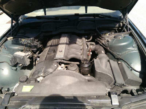  BMW SERIE 7 (E38) 