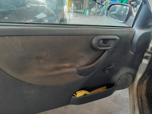  OPEL CORSA C 