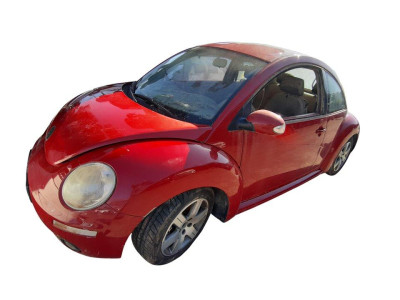 VOLKSWAGEN NEW BEETLE BERLINA (9C1/1C1)
