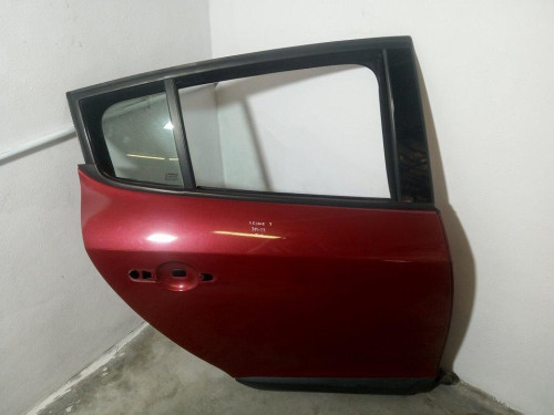 PUERTA TRASERA DERECHA Renault MEGANE III BERLINA 5P 
