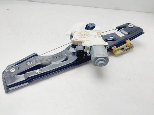 ELEVALUNAS TRASERO DERECHO LAND ROVER DISCOVERY SPORT 