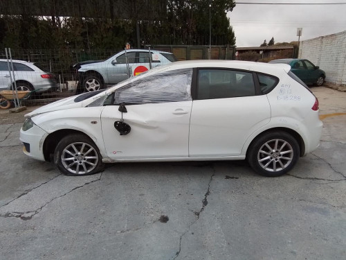  SEAT LEON (1P1) 