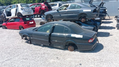 JAGUAR X-TYPE