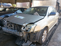 TOYOTA AVENSIS BERLINA (T25)