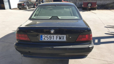 BMW SERIE 7 (E38)