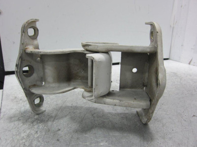 BISAGRA IZQUIERDA PORTON, RENAULT, TRAFIC III FURGÓN