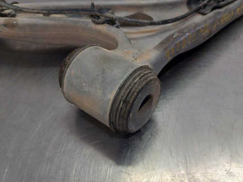 BRAZO SUSPENSION INFERIOR DELANTERO IZQUIERDO Mercedes-Benz CLASE A (BM 176) 