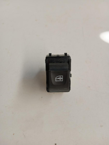  MANDO ELEVALUNAS DELANTERO DERECHO RENAULT CLIO IV 
