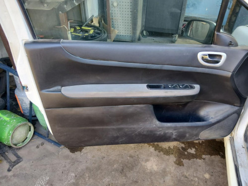  PEUGEOT 307 (S1)(04.2001) 
