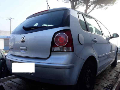 VOLKSWAGEN POLO IV (9N3)