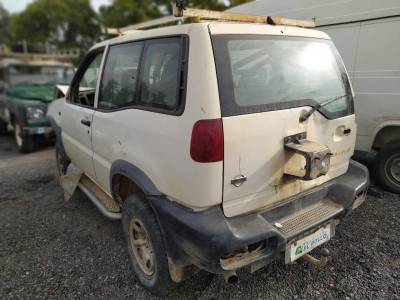 NISSAN TERRANO II (R20)