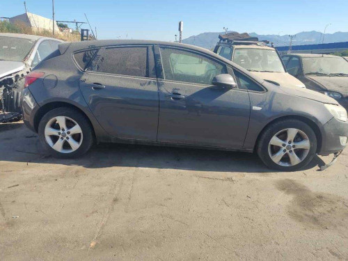  OPEL ASTRA J BERLINA 5P 