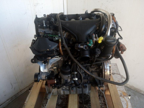 MOTOR COMPLETO Ford FOCUS BERLINA (CAP) 