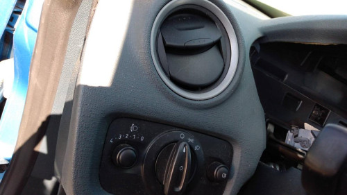  FORD FIESTA (CB1) 