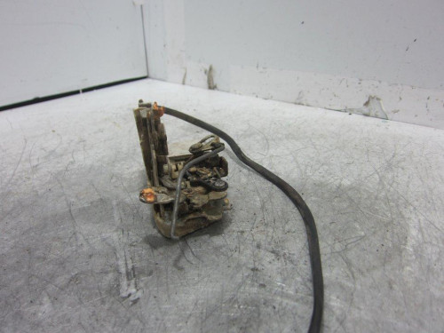  CERRADURA PUERTA DELANTERA DERECHA FORD PROBE 
