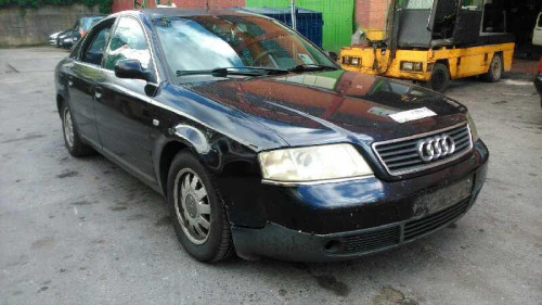  AUDI A6 BERLINA (4B2) 