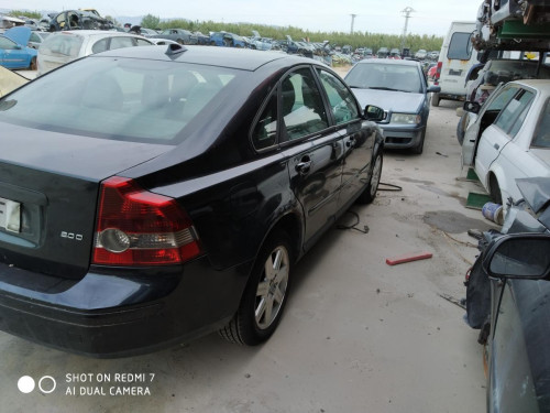  VOLVO S40 BERLINA 