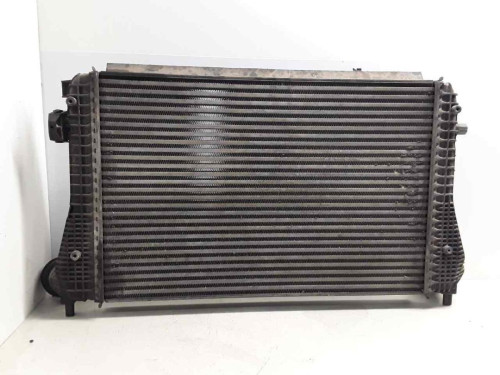 INTERCOOLER Volkswagen PASSAT VARIANT (3C5) 