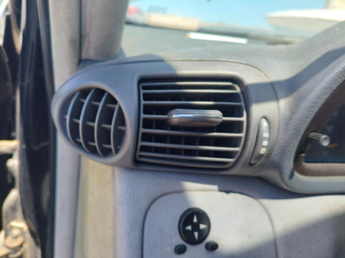  REJILLA AIREADORA Mercedes-Benz CLASE C (BM 203) BERLINA 