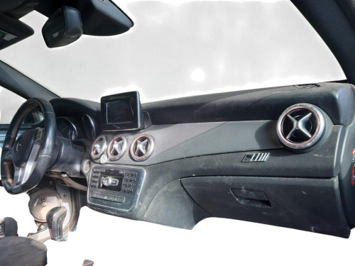 MERCEDES-BENZ CLASE CLA (BM 117) used