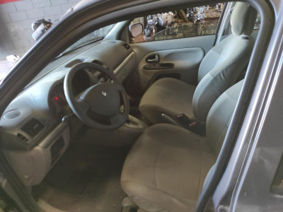 RENAULT CLIO II FASE II (B/CB0)