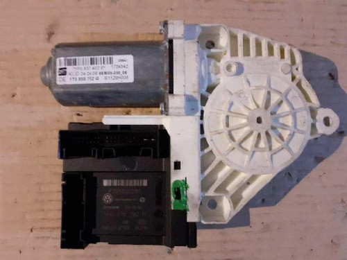  MOTOR ELEVALUNAS DELANTERO DERECHO 