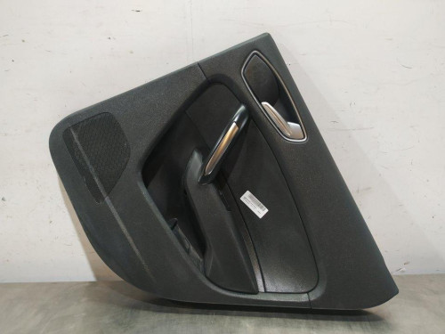  GUARNECIDO PUERTA TRASERA DERECHA AUDI A1 (8X1) 