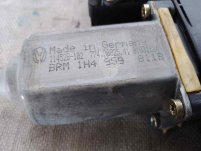 MOTOR ELEVALUNAS DELANTERO DERECHO