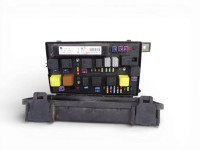 CAJA RELES / FUSIBLES