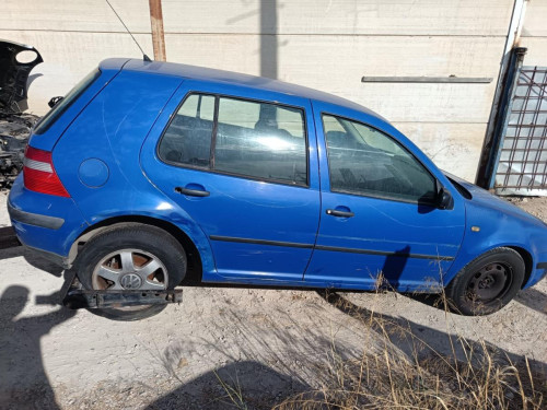 VOLKSWAGEN GOLF IV BERLINA (1J1)(10.1997) — vehículo donante para recambios 