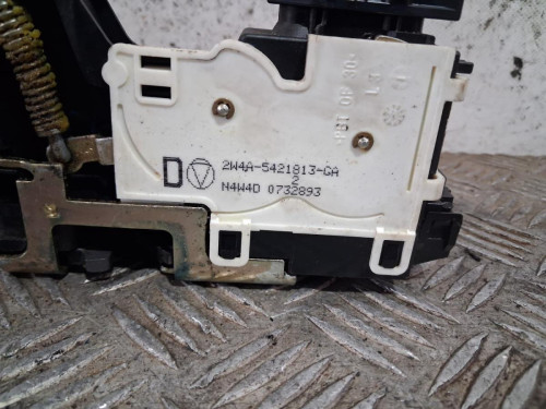 CERRADURA PUERTA DELANTERA IZQUIERDA 