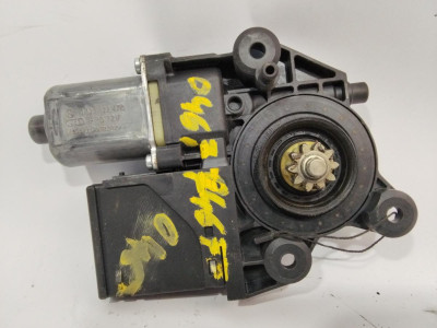 MOTOR ELEVALUNAS DELANTERO DERECHO, Renault, MEGANE III BERLINA 5P