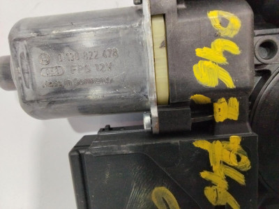 MOTOR ELEVALUNAS DELANTERO DERECHO, Renault, MEGANE III BERLINA 5P