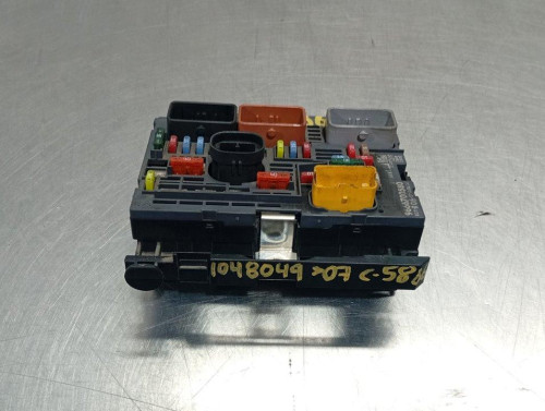  CAJA RELES / FUSIBLES PEUGEOT 308 