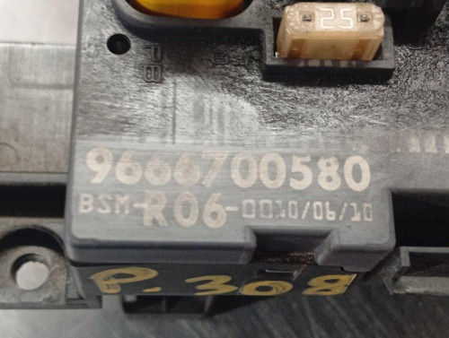  CAJA RELES / FUSIBLES PEUGEOT 308 