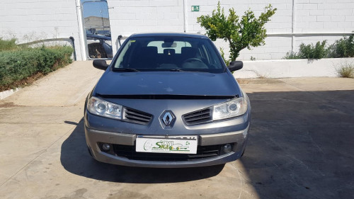  Renault Megane II Classic Berlina (2003->) SIN IDENTIFICAR 