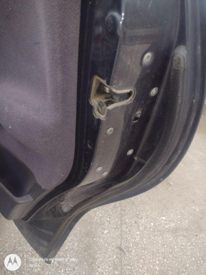 CERRADURA PUERTA TRASERA DERECHA