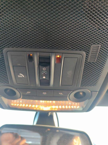 BMW SERIE X5 (E70) — vehículo donante para recambios 