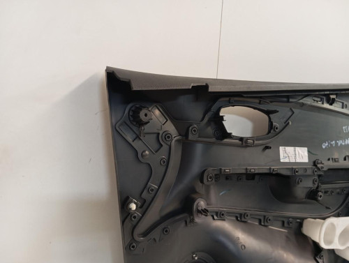  GUARNECIDO PUERTA DELANTERA IZQUIERDA RENAULT CAPTUR I 